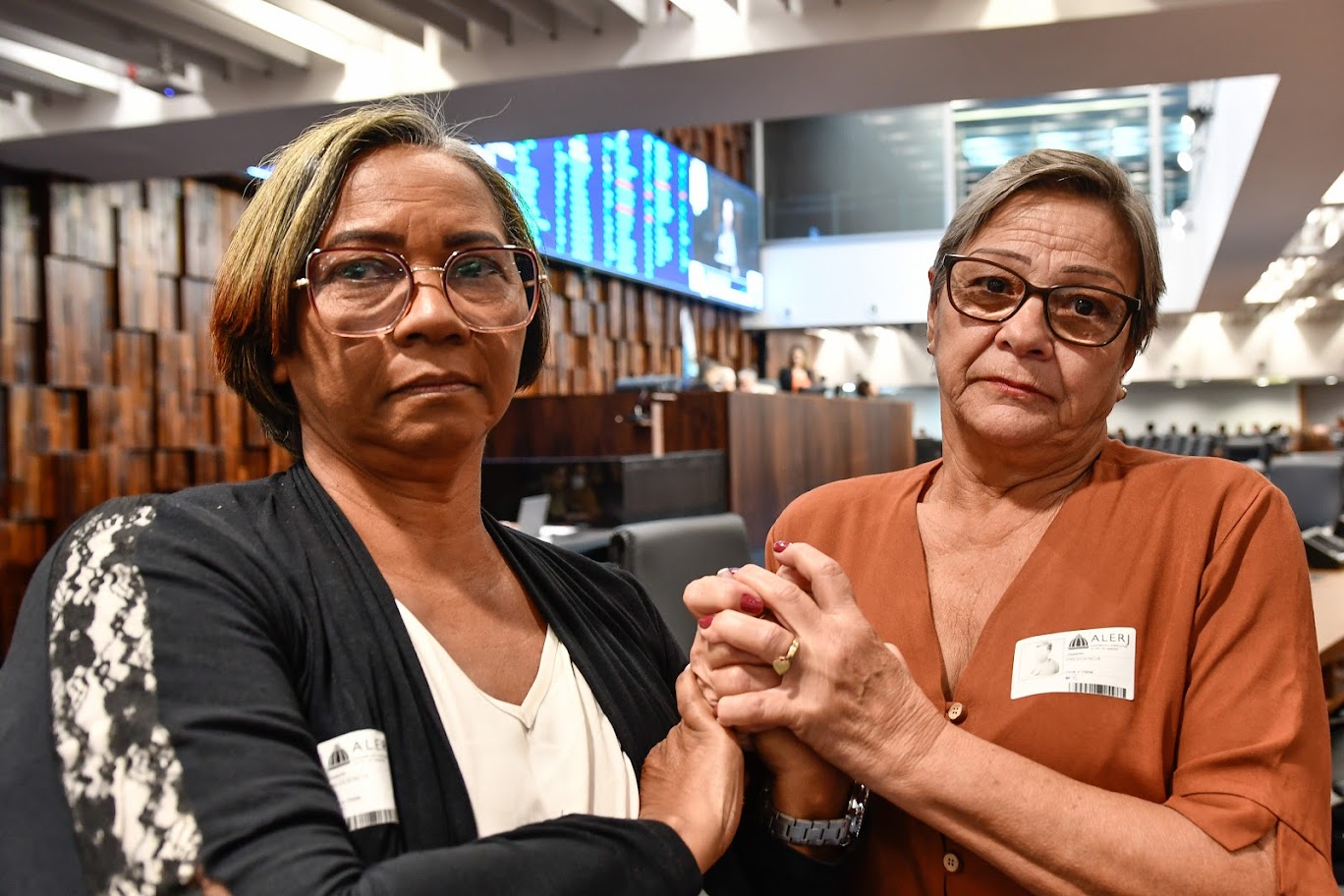 Vera Lúcia da Silva e Iracilda Toledo acompanharam a votação do projeto de lei no Plenário. 