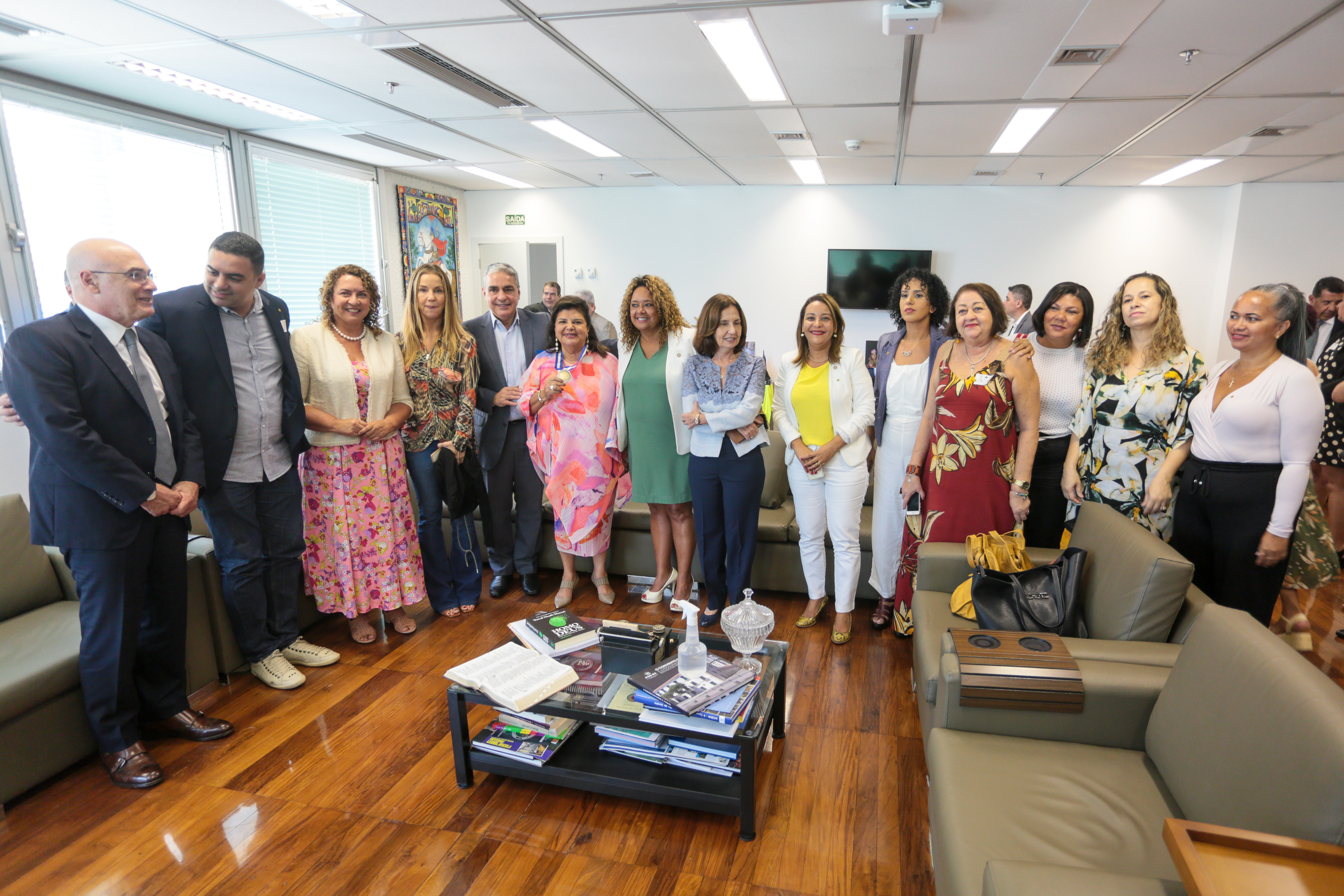 Imagem de referência para PL 6259/2022 — Mais mulheres na direção de hospitais e clínicas públicas